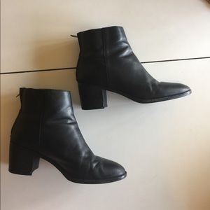 Madewell Pauline Black Leather Ankle Boot